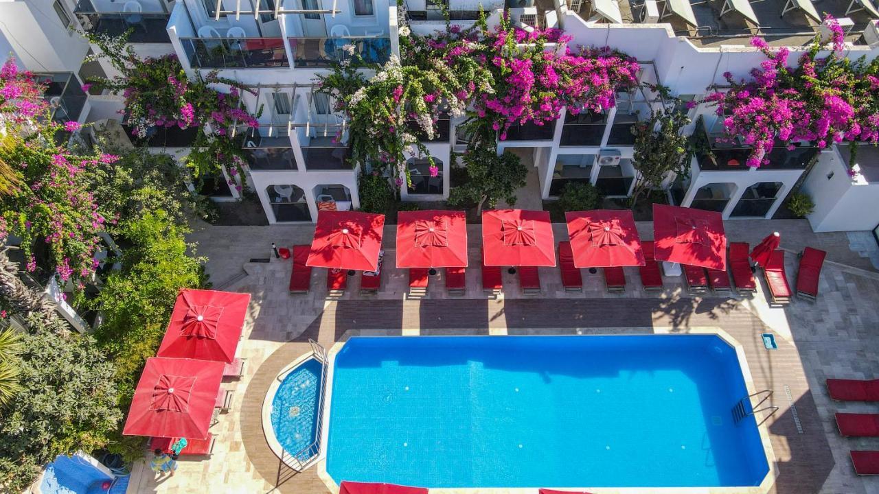 The Hello Hotel Gümbet Buitenkant foto
