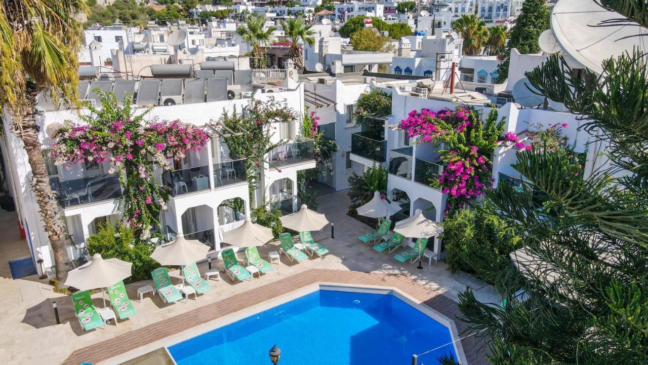 The Hello Hotel Gümbet Buitenkant foto